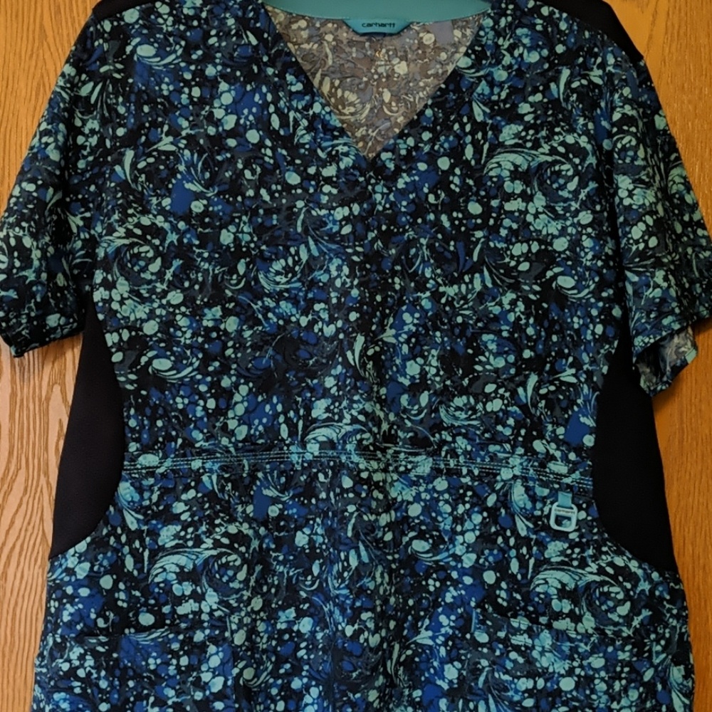 Carhartt Flex fit women's scrub top